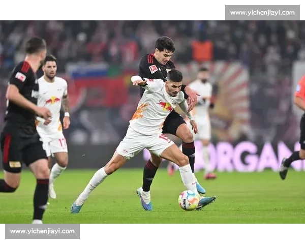 莱比锡瞄准恩昆库租借回归！法国前锋盼重返红牛体系，薪资分担成关键